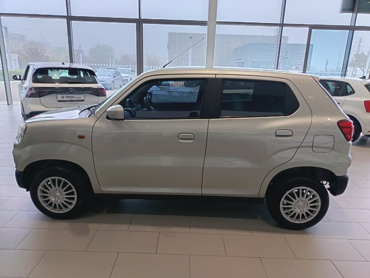 Used car gallery