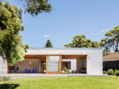 Beach house Bundeena, Royal National Park
