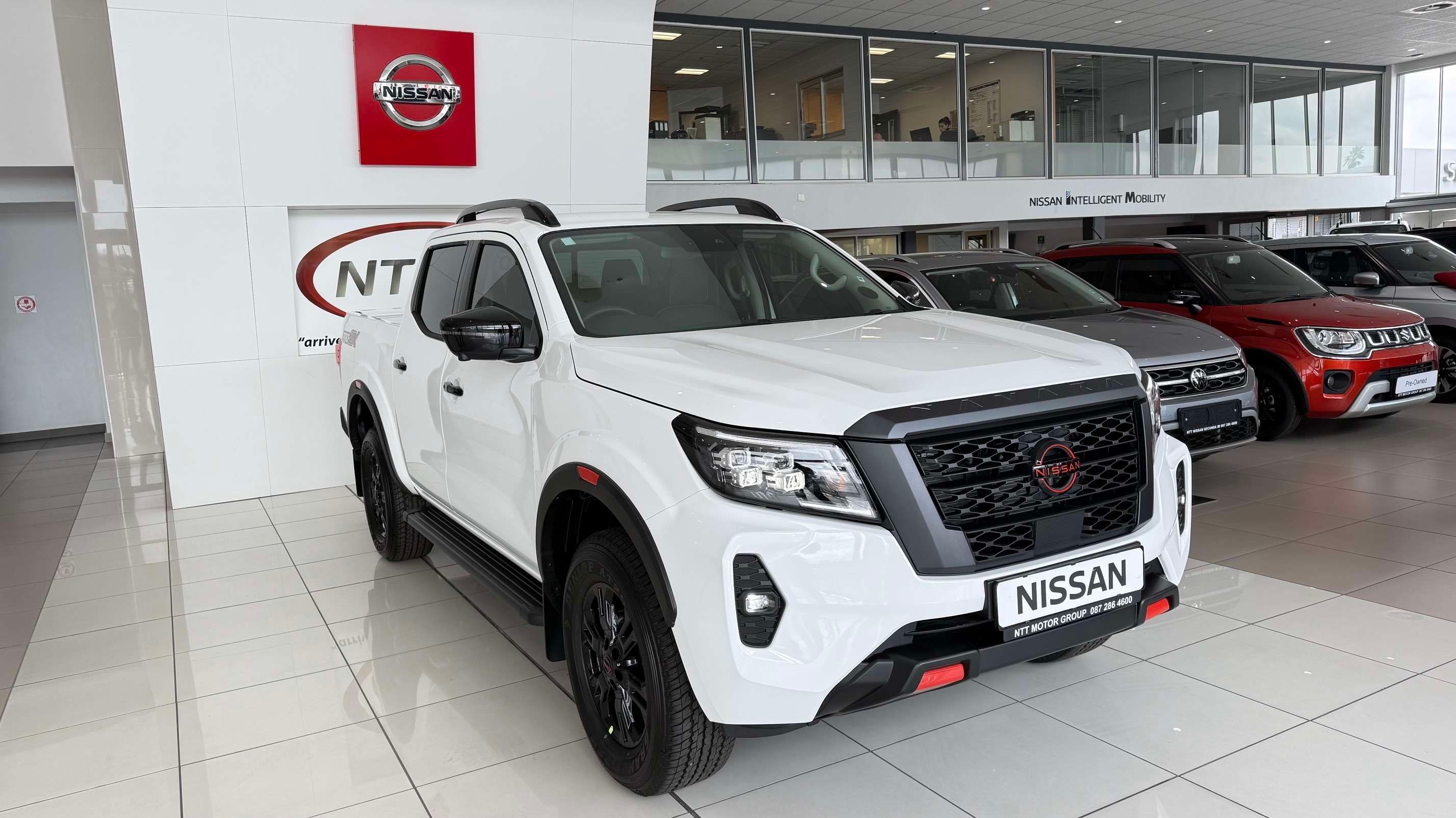 NISSAN NAVARA 2.5DDTI PRO-2X A T D C P U for Sale in South Africa
