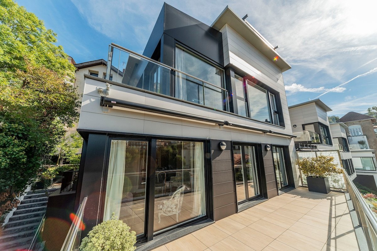 Villa Hermitage | Atlantic Realty gallery image 3