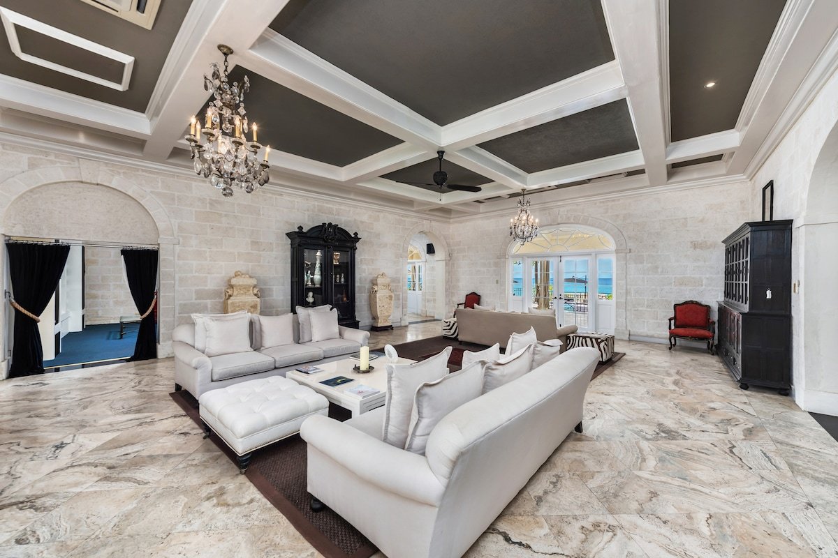 Cove Spring House gallery image 5