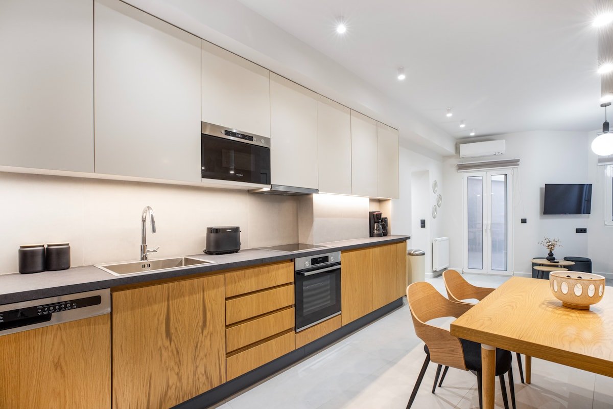 Plaka Clio Apartment by A&A Residencies gallery image 3