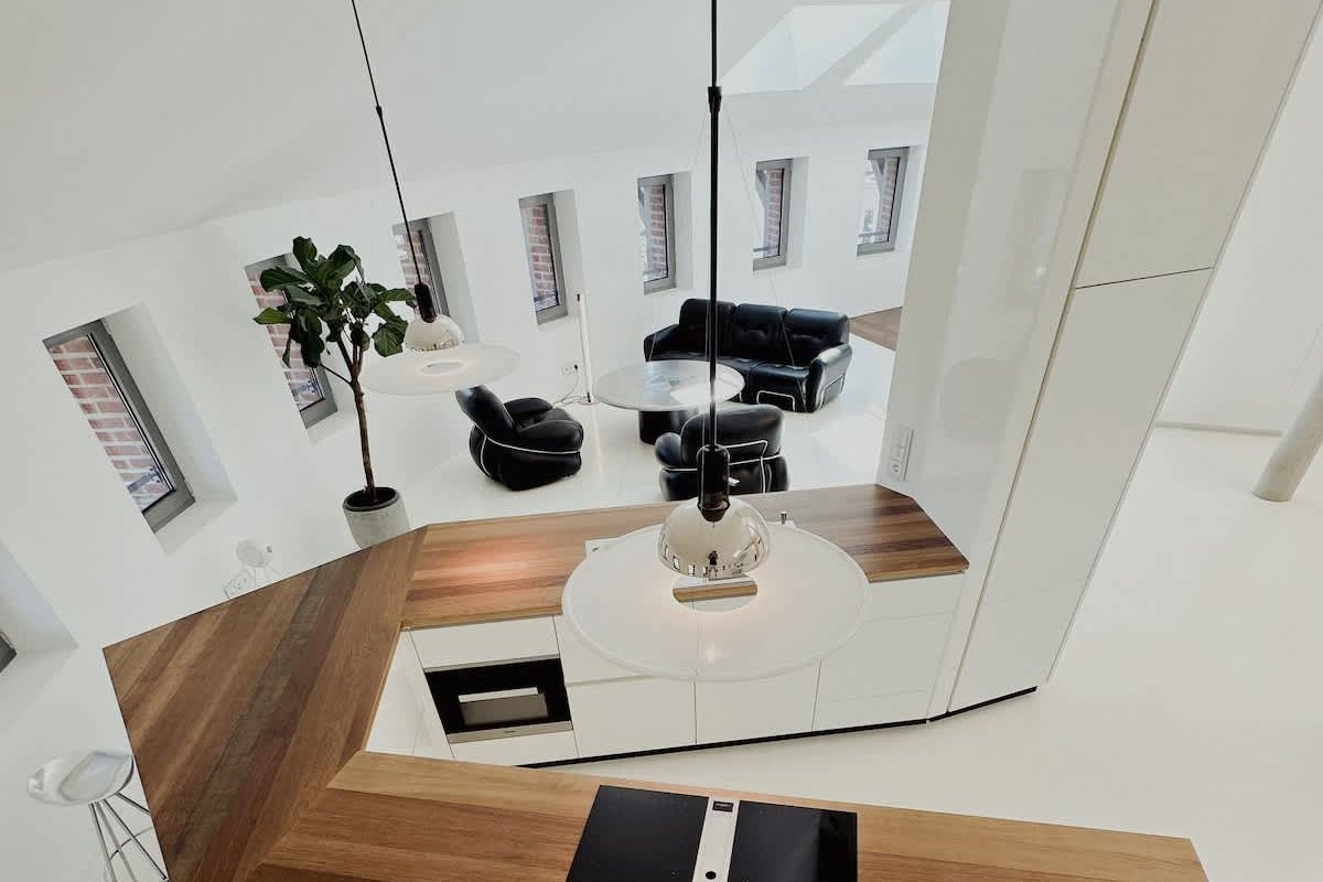 Penthouse in Water Tower – 360° Skyline View gallery image 4