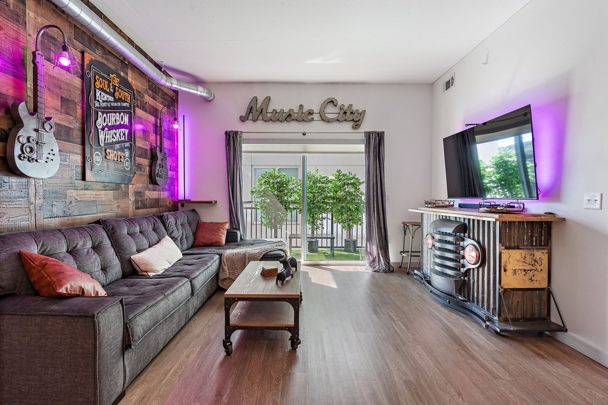 Walk2Brdway~King Bed~Queen Bunkbed~Fast Wifi~Pool