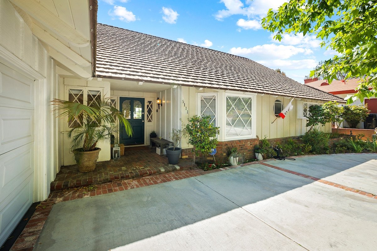 West LA Spa Escape – Views/Yard/Spa gallery image 4