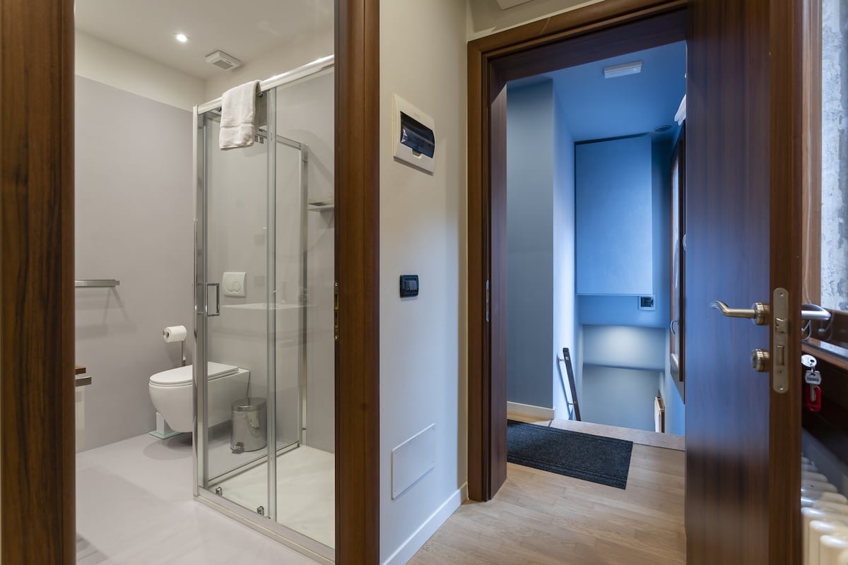 Rialto Prestige Apartment gallery image 5