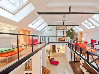 Unique Loft: Eiffel Architecture, Central Paris