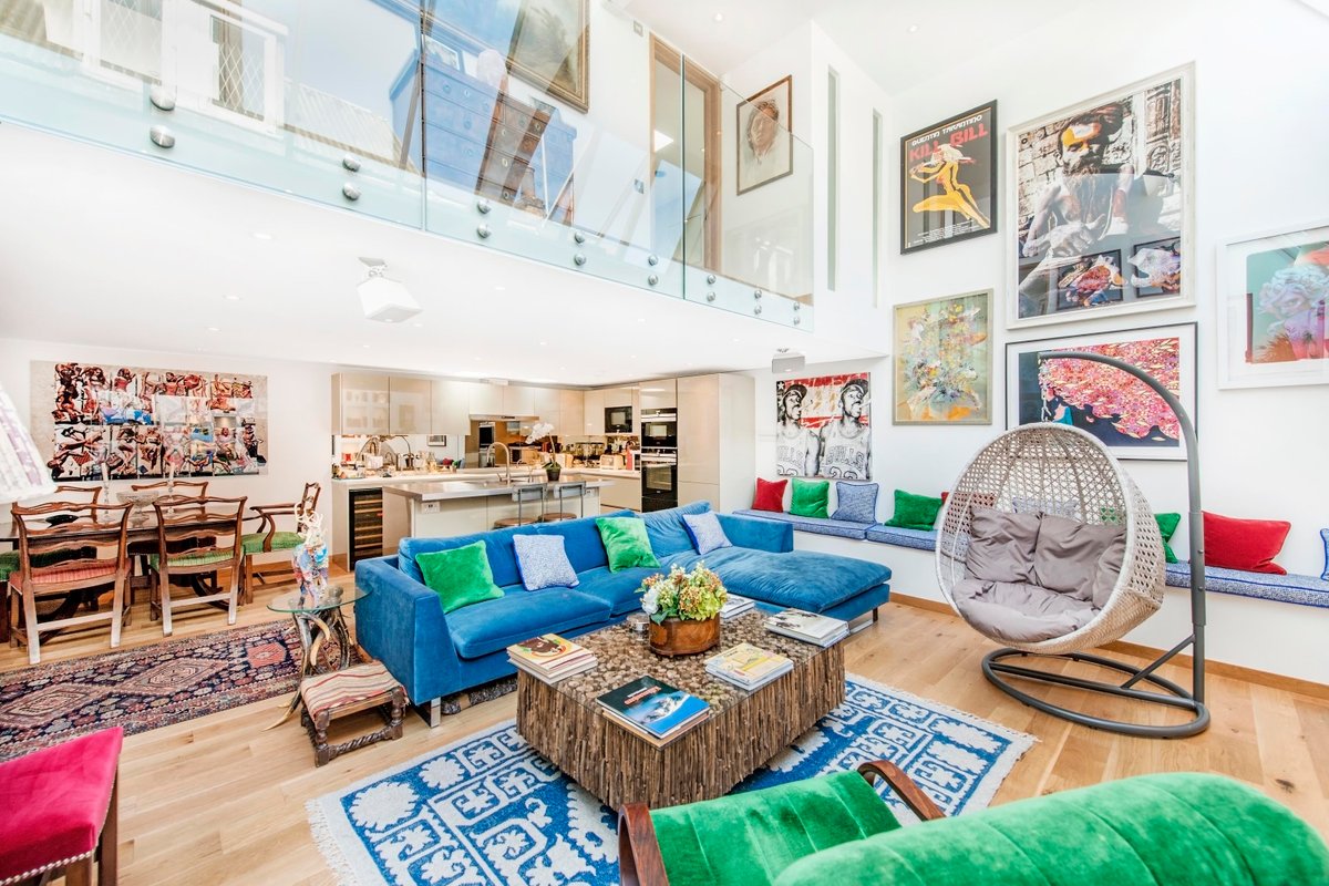 Unique and refurbished artists house in Chelsea
