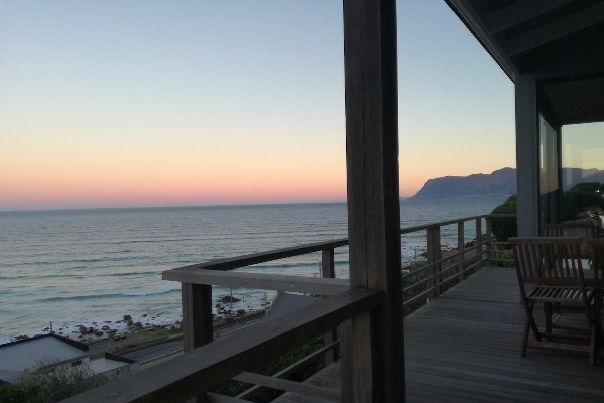 House has sea views from every room gallery image 2