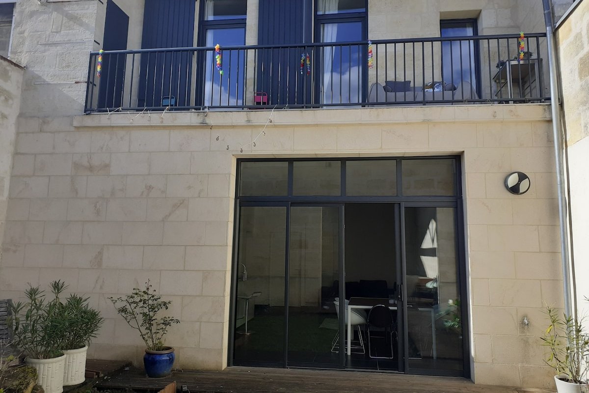 Maison contemporaine avec piscine à Bordeaux gallery image 5