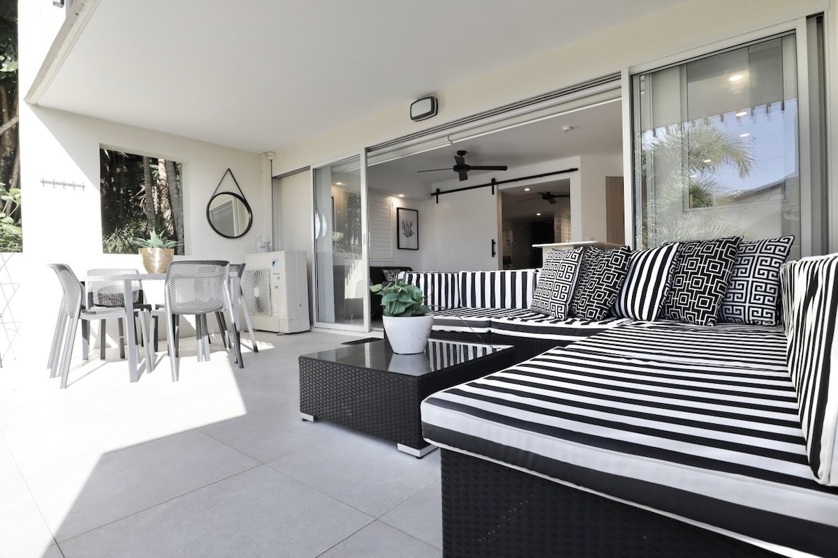 2 Bedroom Garden Oasis French Quarter Resort gallery image 5