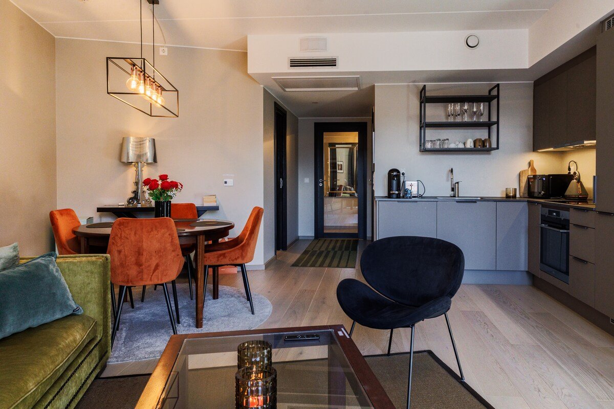 A modern apartment with seaview in Bjørvika gallery image 5