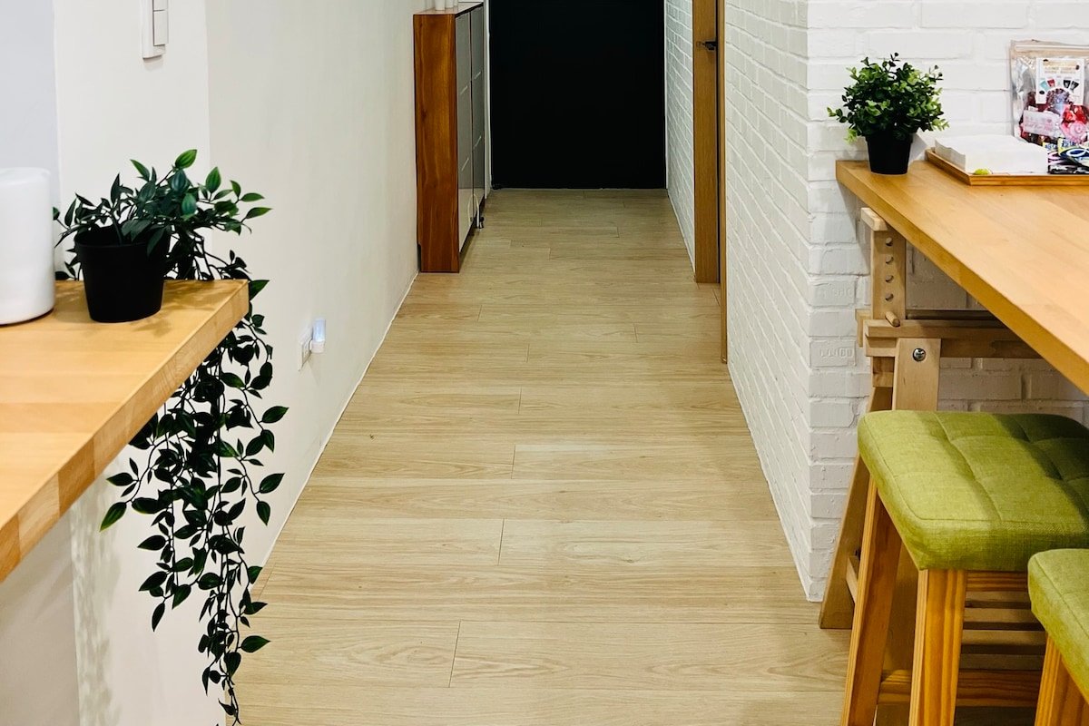 3bd/3ba Ensuite Bathrooms｜Central Taipei Da’an gallery image 4