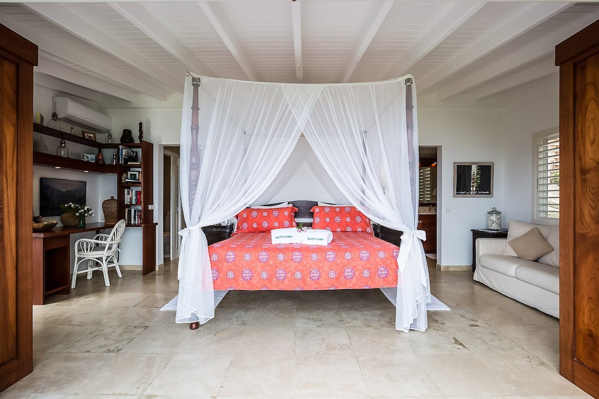 Gearon gallery image 2