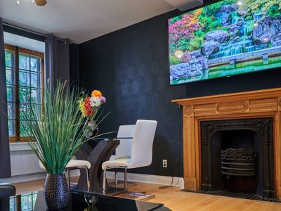 0LD Québec/Climatiseur/free parking/Spacious condo