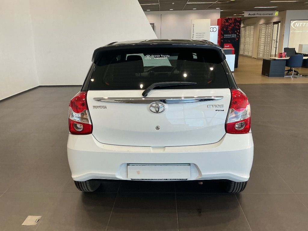 Used car gallery