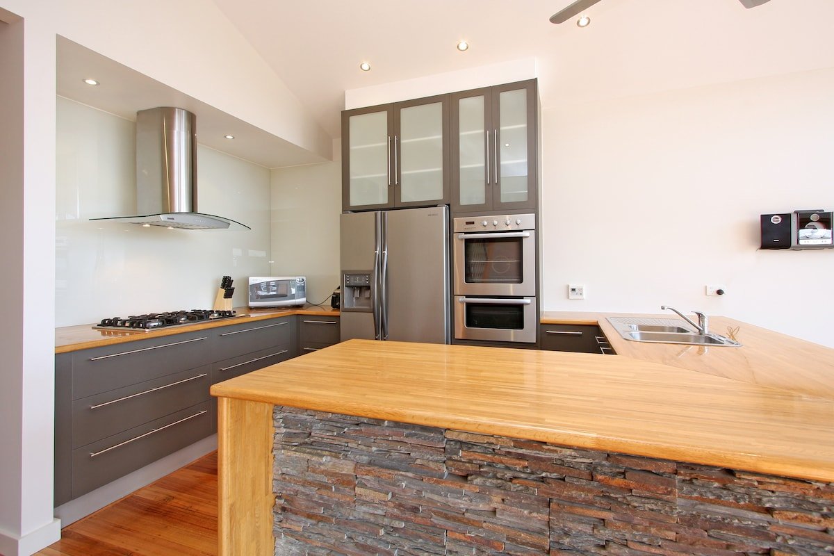 Seaside Getaway Dromana – Perfect for Families gallery image 3