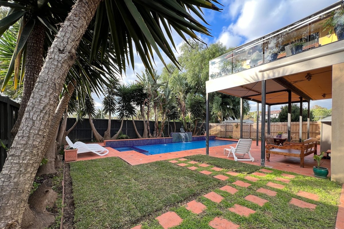 Brum’s Place gallery image 2