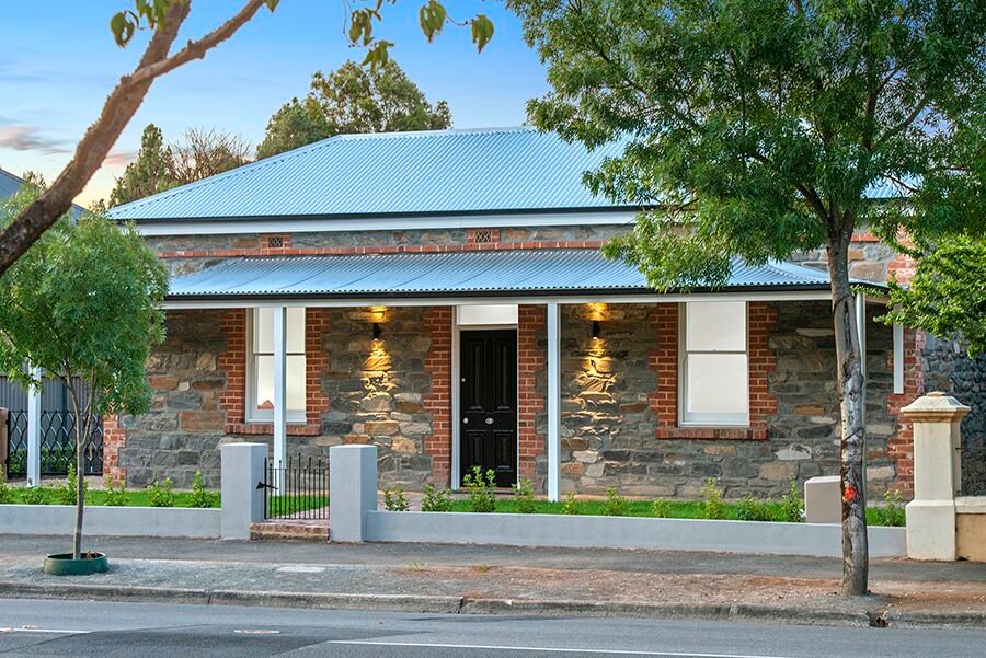 10 Murray feel like a local 3.5 bath gallery image 2