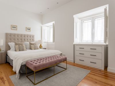 Central 3BR Duplex with Lift & AC by Host For Us