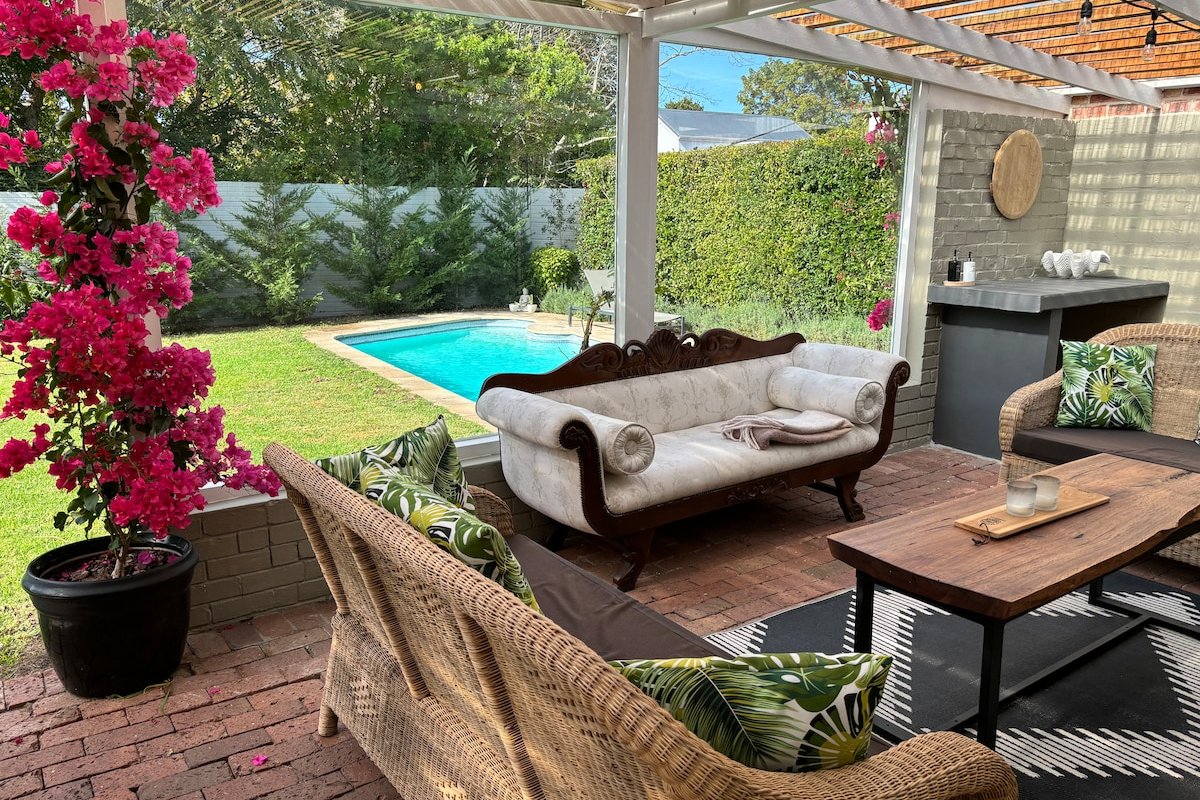 Charming family home in Upper Constantia gallery image 4