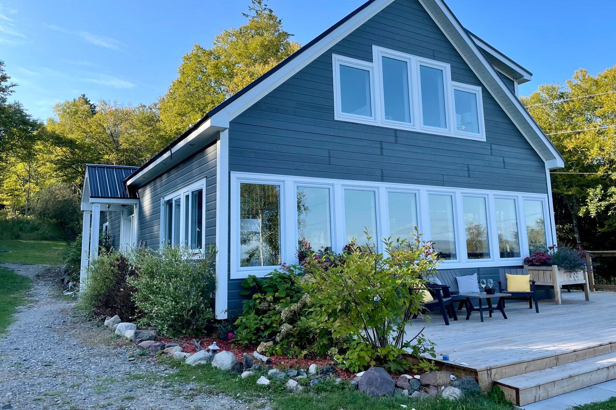 The Shorebird – ocean views & beach – St Andrews