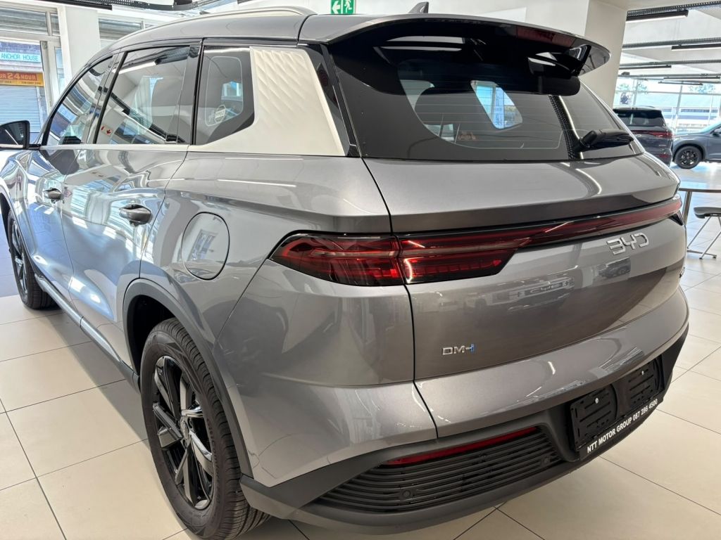 Used car gallery