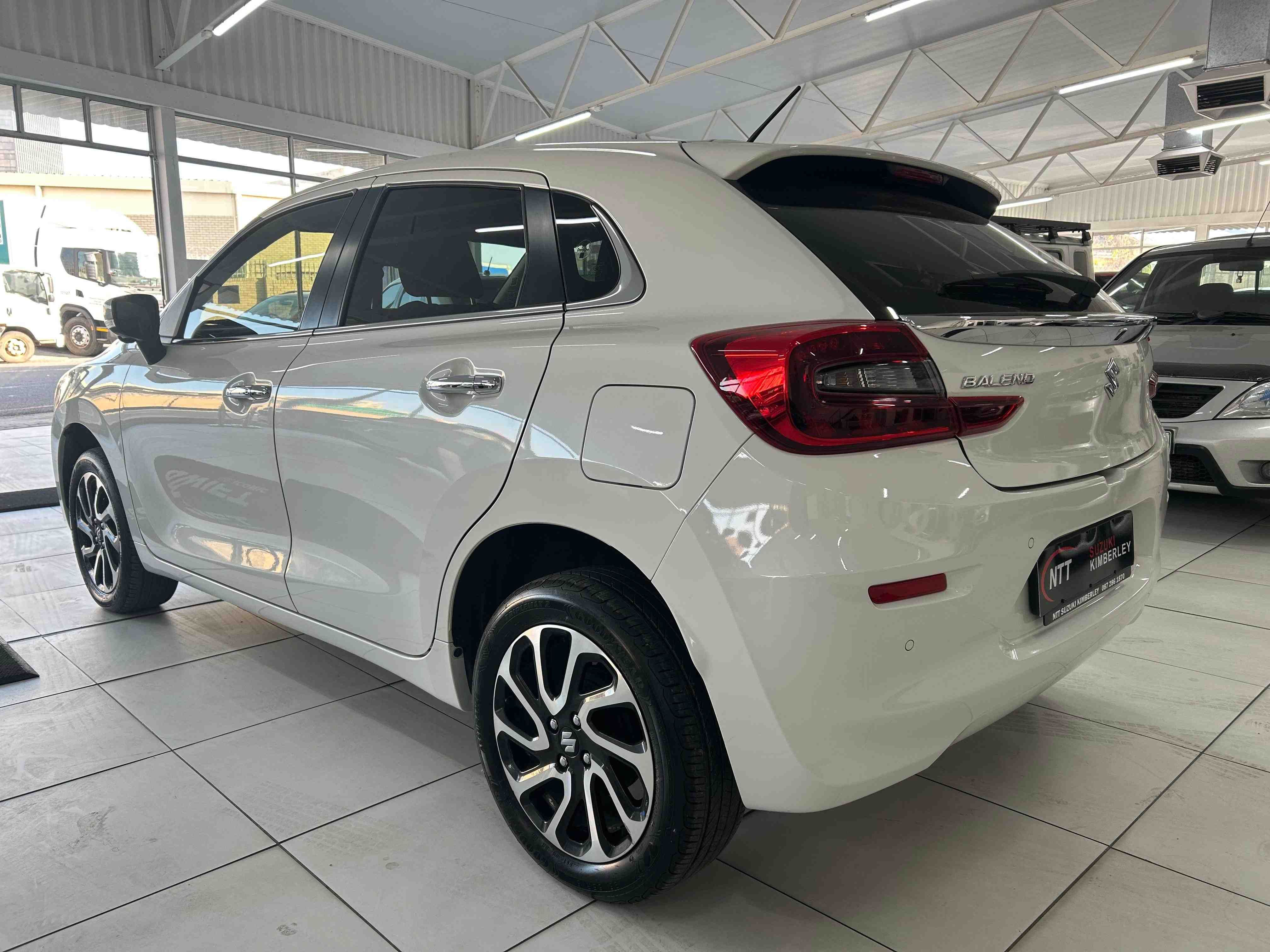 Used car gallery