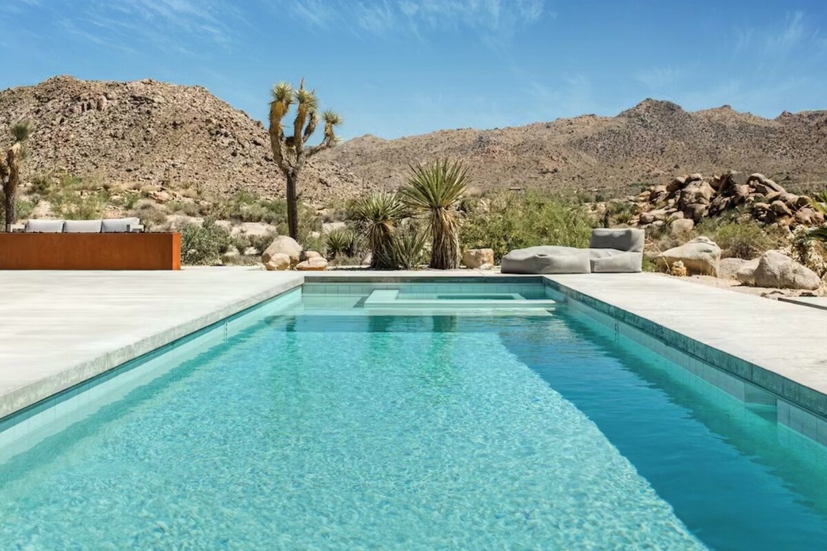 SkyHouse gallery image 3