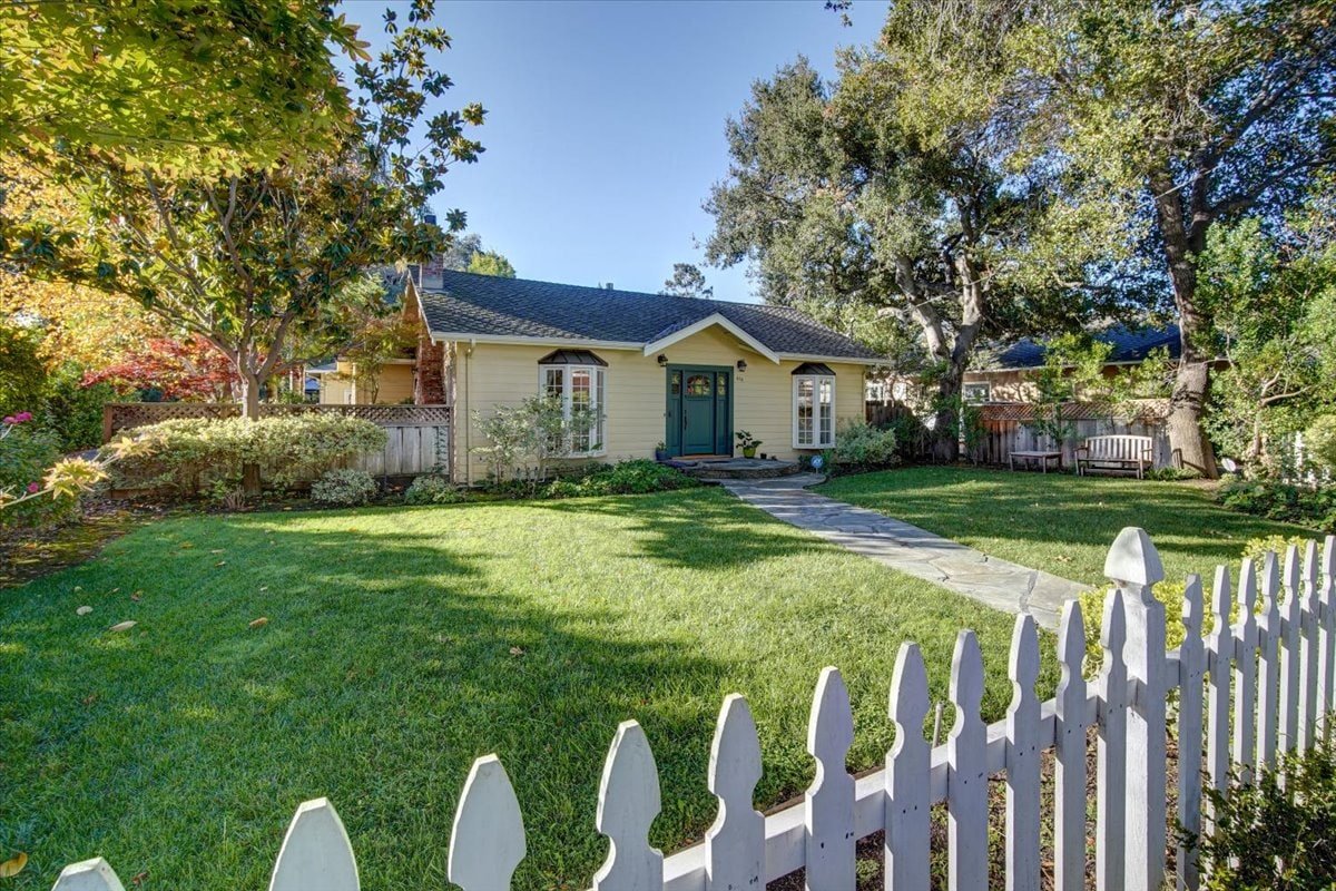 Beautiful remodeled 3bd/2ba home at Menlo Park gallery image 3