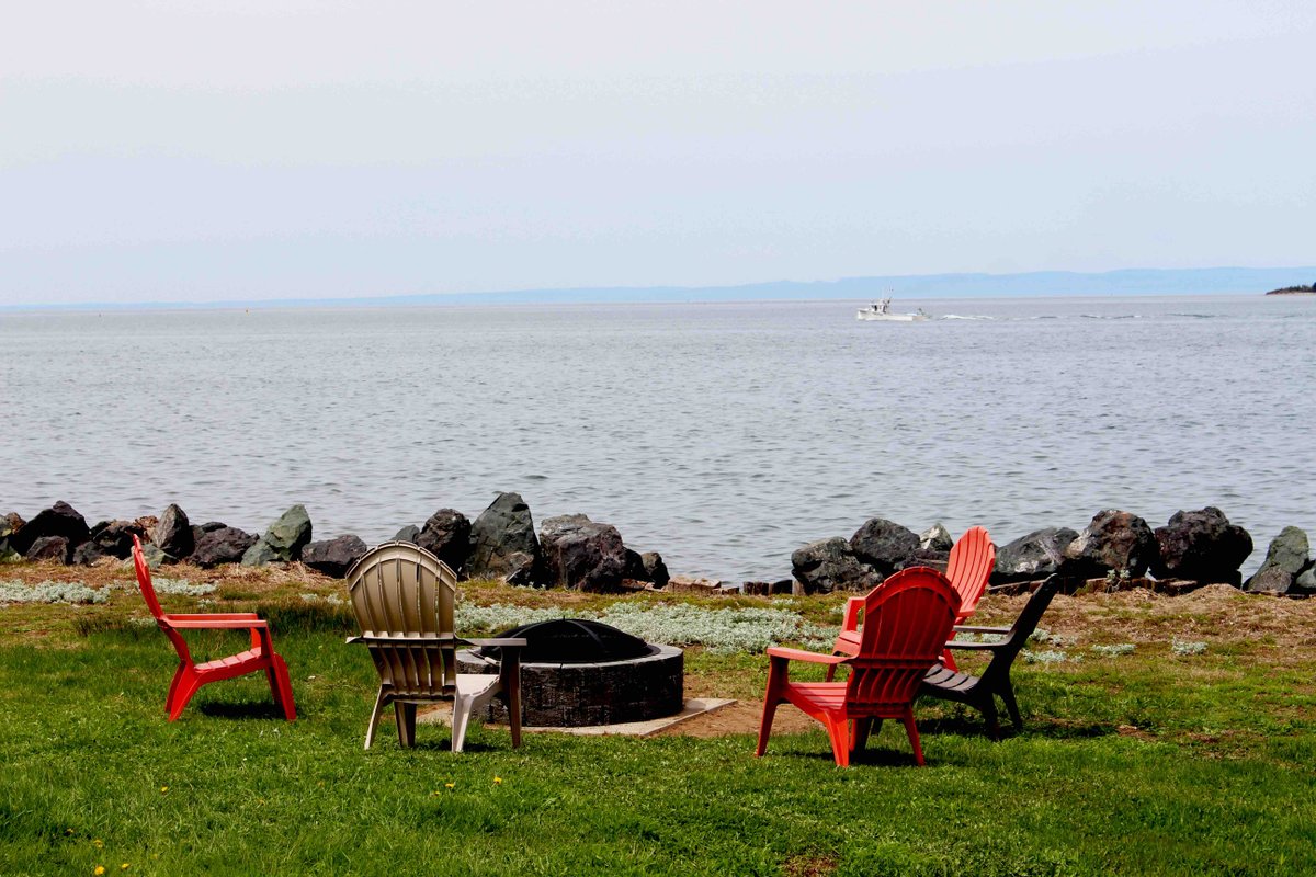RELAXING Seaside cottage in Caraquet NB-Acadia