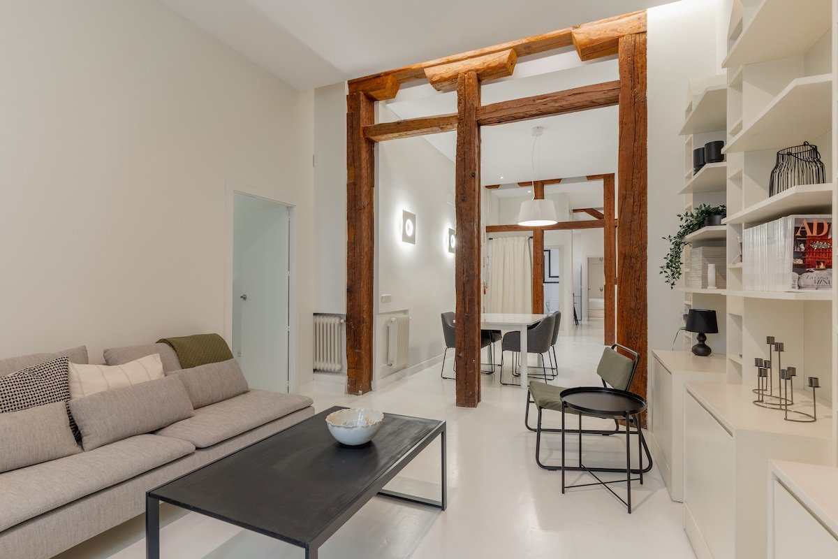 Spacious & modern-3Bedrooms 2Bathrooms-Plaza Mayor gallery image 3