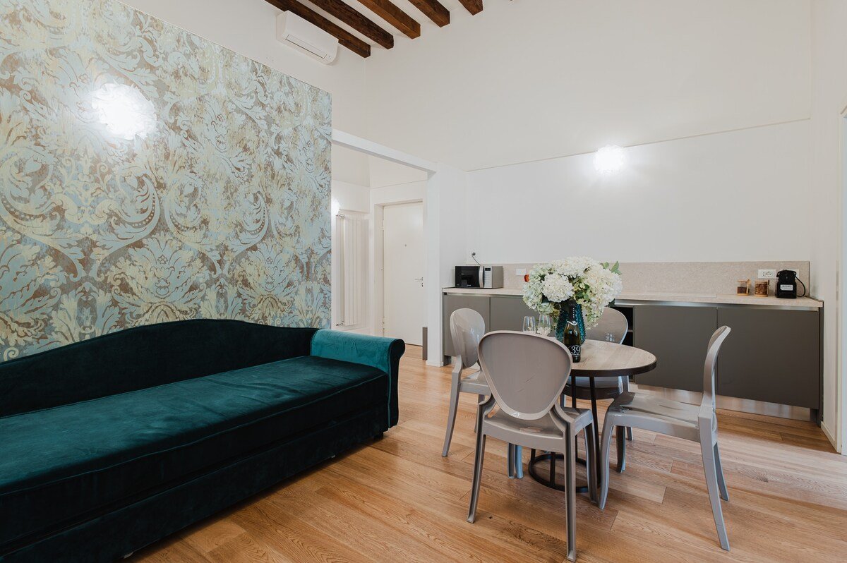 Deluxe Apartments in Venice – San Polo gallery image 4