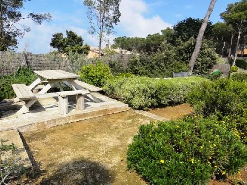 Luxury villa. Pool heating, wifi, aircon sleeps 6 gallery image 5