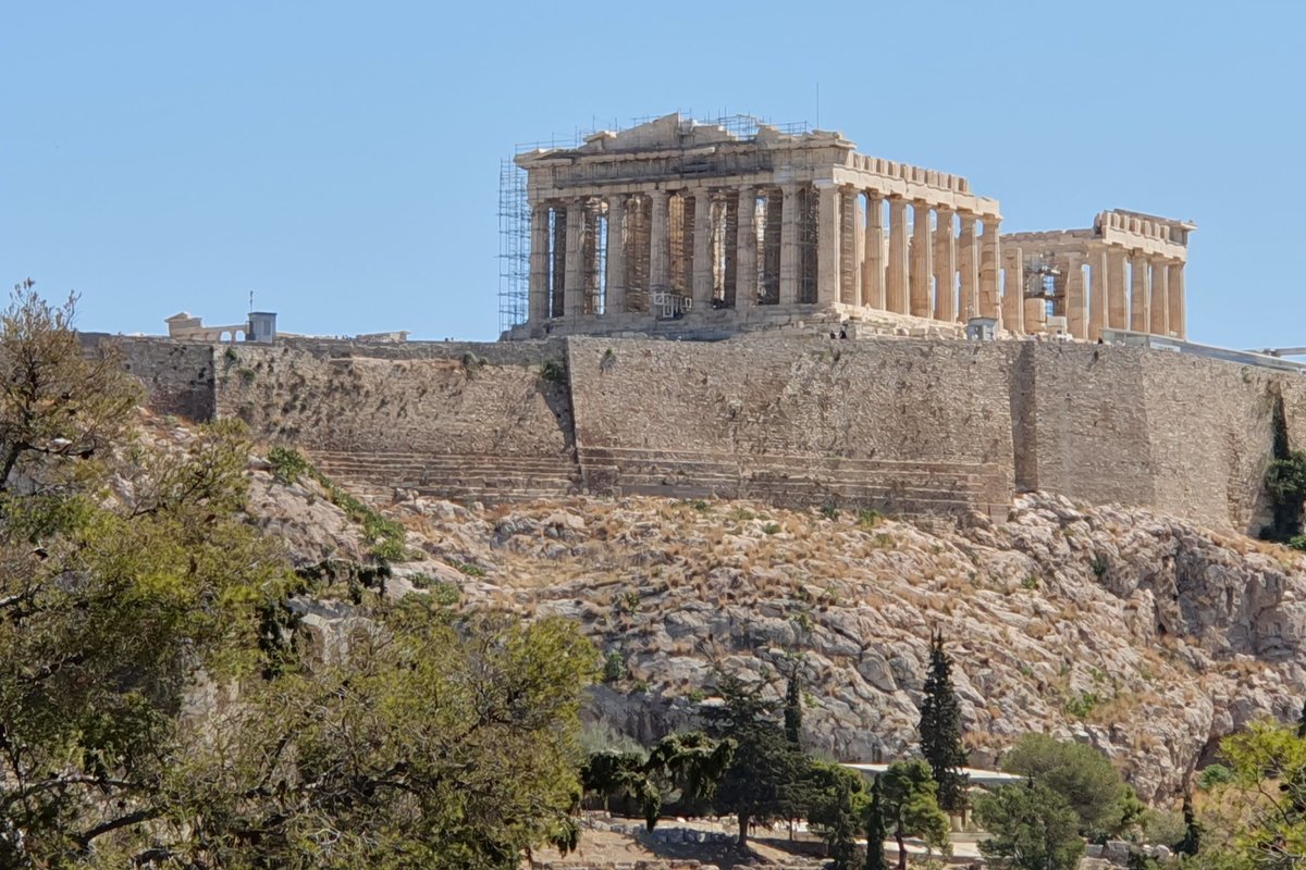 Acropolis Hill Apartment