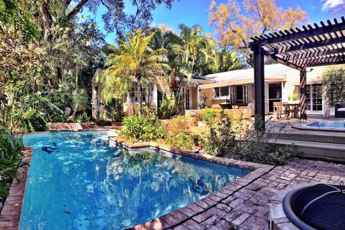 Come To Paradise, Walk 2 Shops, Restaurants, Beach