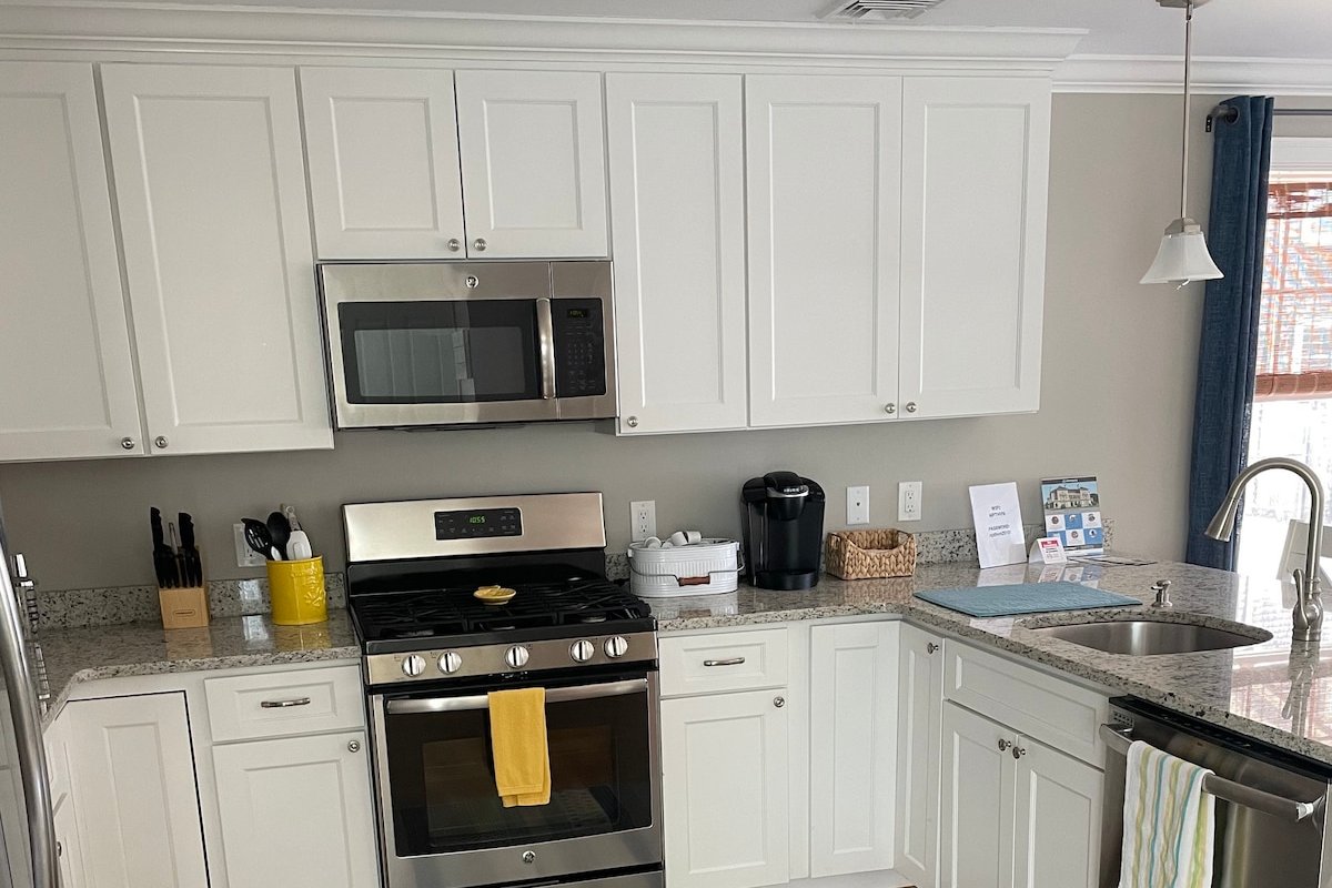 Luxury Accommodations gallery image 5