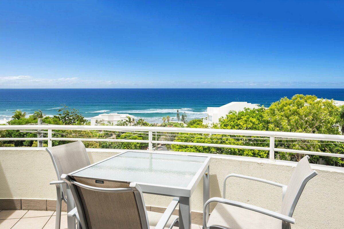 Sundancer Top Level Mid Panoramic Ocean View-2Brm gallery image 4