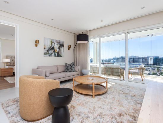 Seating area - Room