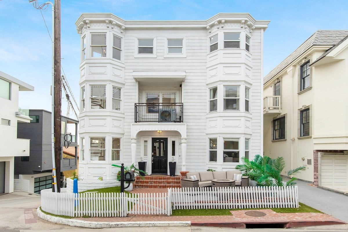 OCEAN VIEW/Breathtaking 6 Bedroom/AC/Walk to Beach gallery image 3