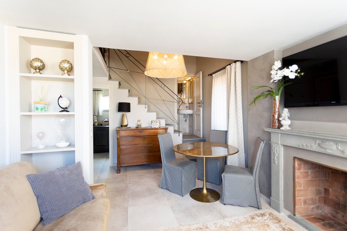 Il Camino – QK Costa58 Home Tower gallery image 4