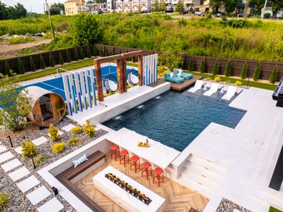 “The Art Haus” | Karaoke • Pool • Pickleball