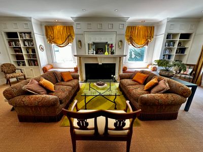 Spacious and elegant Presidio Heights home