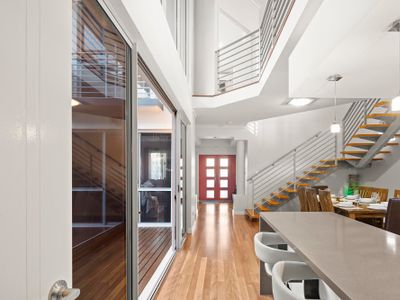 On the city doorstep! – A rare stand-alone house!