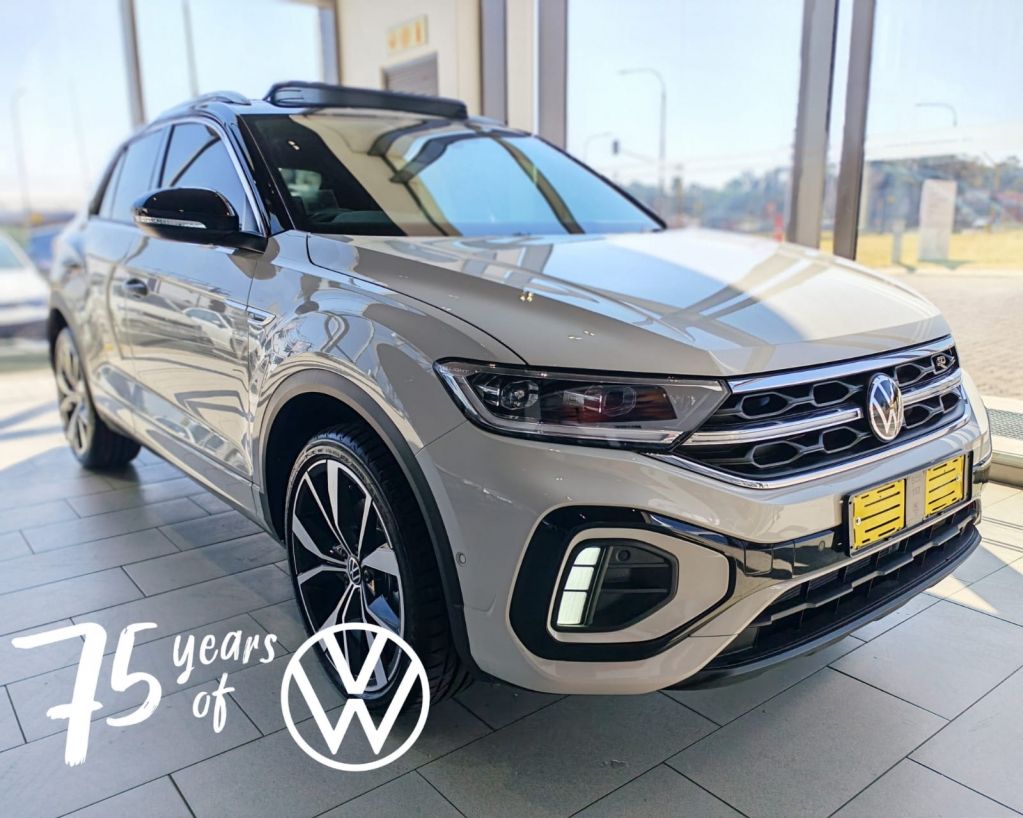 VOLKSWAGEN T-ROC 2.0 TSI 4M R-LINE DSG for Sale in South Africa