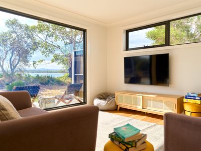 Joeys Place -Waterfront family home @ Freycinet!