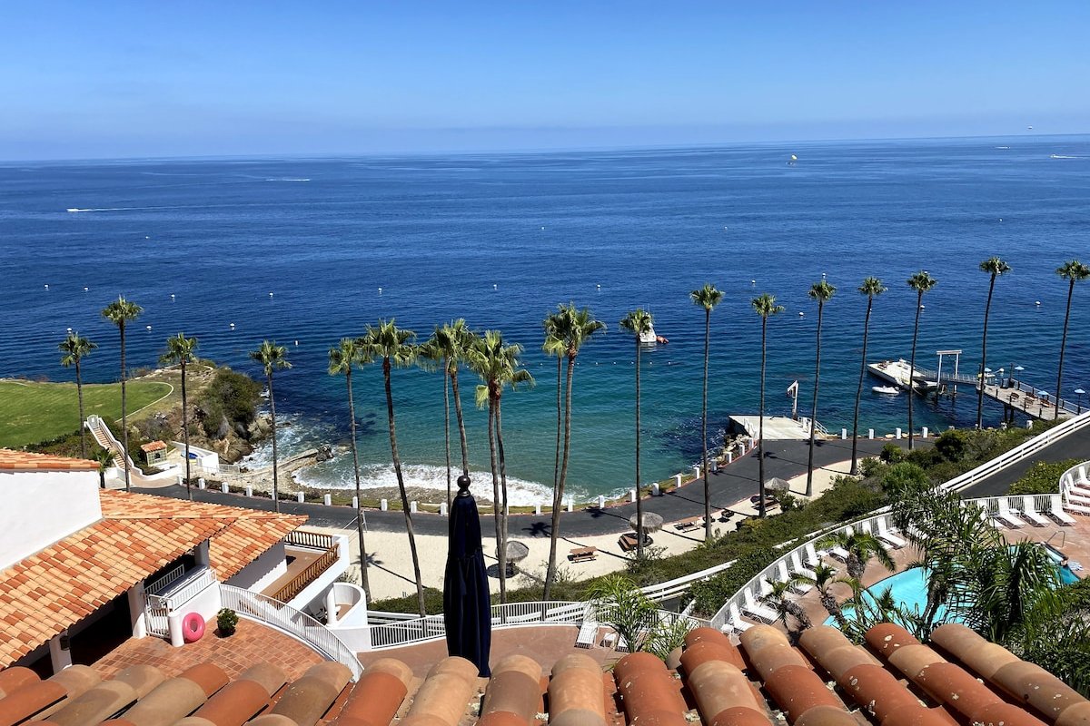 Island Condo w/ Golf Cart 2BR 2Bath Corner Unit gallery image 2