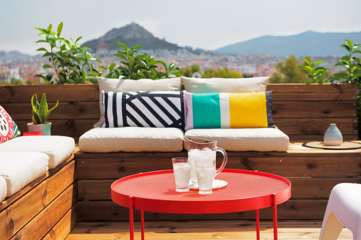 Athenian House Beside The Acropolis gallery image 5