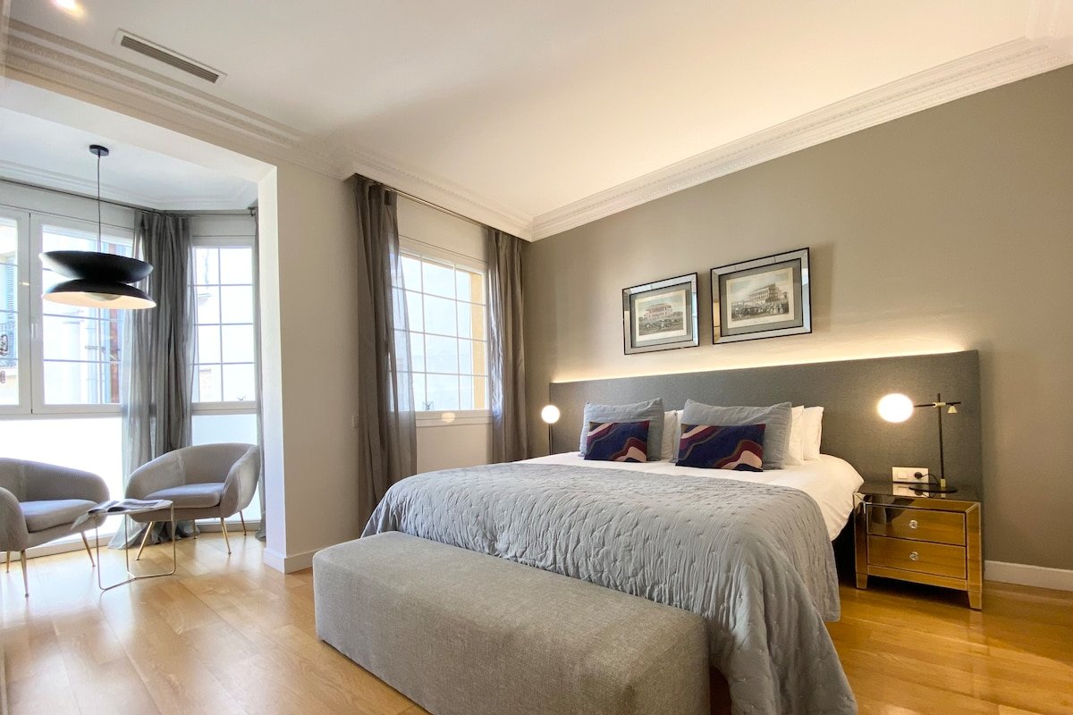 BCN Chritmas Spacious & Elegant Av Diagonal 6PP gallery image 3