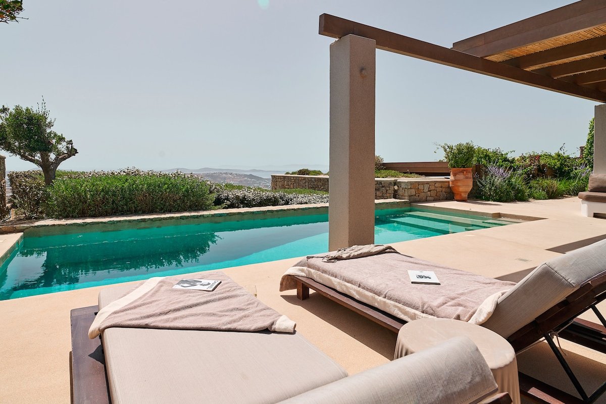 Villa Amethyst by Mykonos Rocks gallery image 5